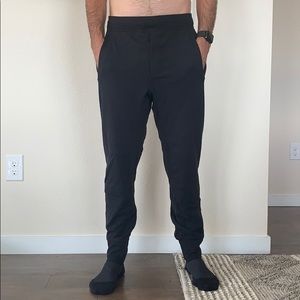 Lululemon Men’s Black Sweatpants Joggers Large